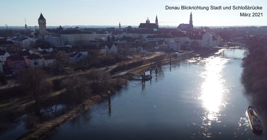Donau Blickrichtung Stadt und Schlobrcke Mrz 2021